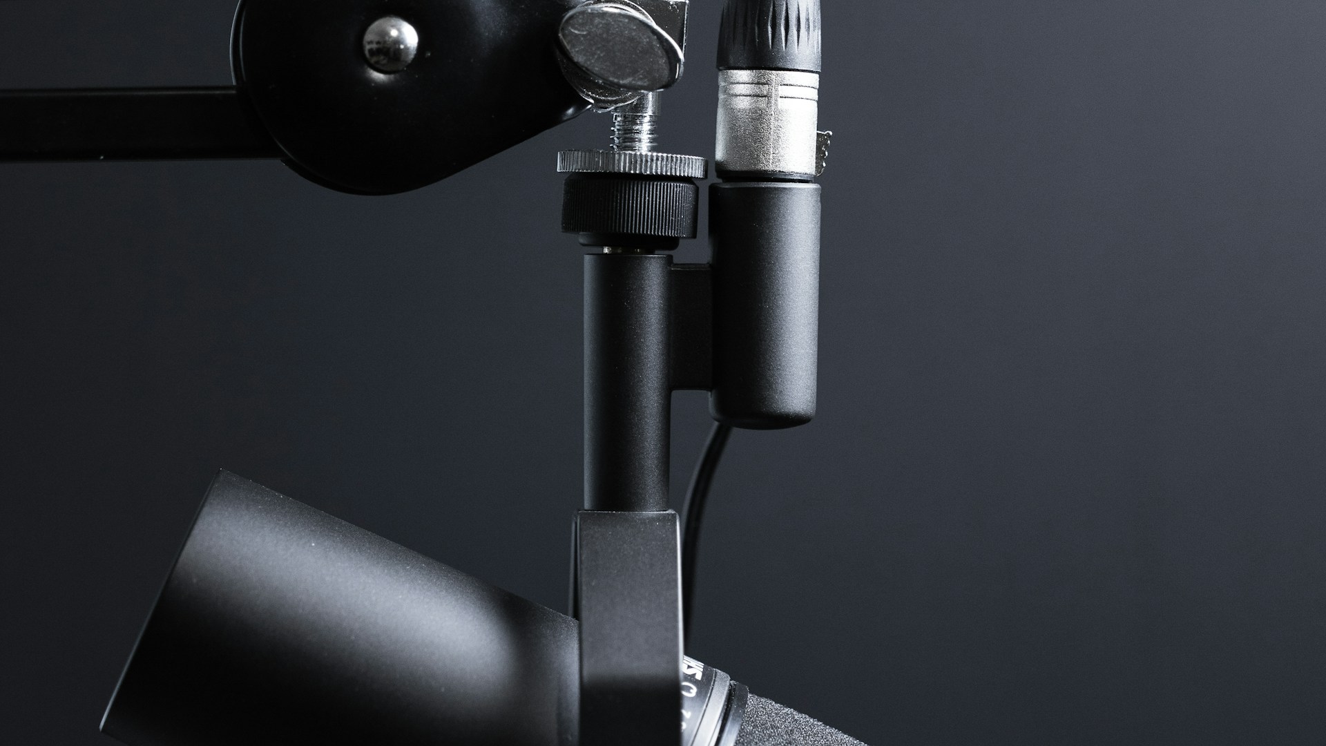 Sound waves and audio equipment